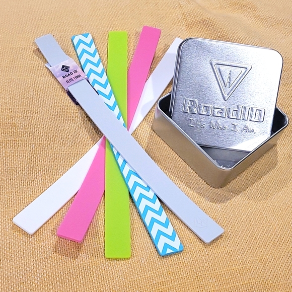 ROAD iD bands - lot of 5 - Picture 1 of 2